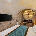 Cappa Via Cave 4* Ürgüp