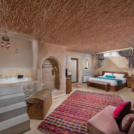 Cappa Via Cave Hotel