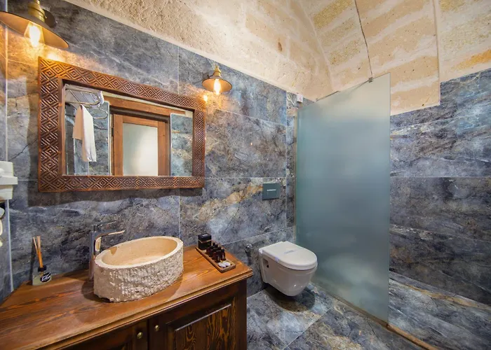 Cappa Via Cave Hotel