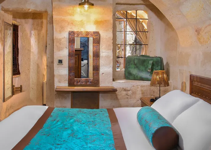 Cappa Via Cave Hotel *