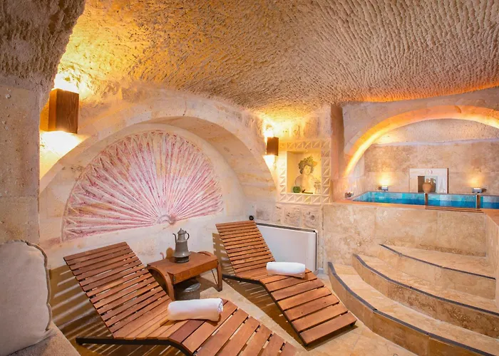 Cappa Via Cave Ürgüp