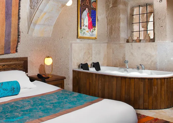 Cappa Via Cave * Urgup