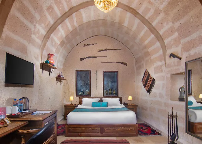 Cappa Via Cave Hotel